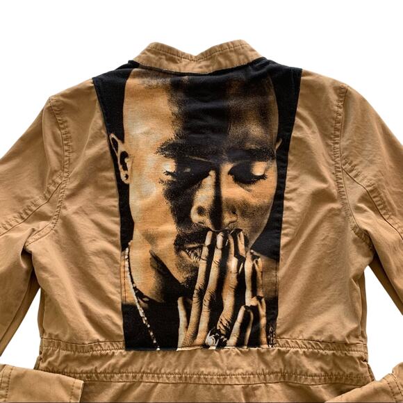 Via Penny Lane Reworked Apparel | Tupac Graphic Military Style Jacket Medium - Picture 2 of 8